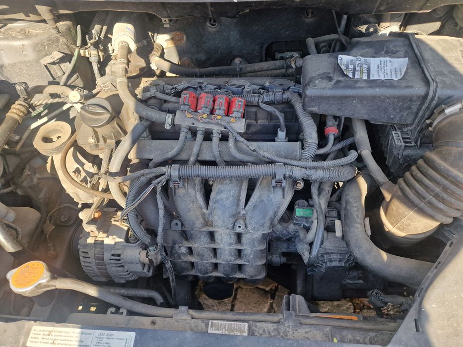 Mitsubishi COLT На Части