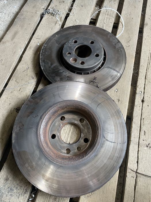 Rectificare discuri frana pe strung strunjire strungarie