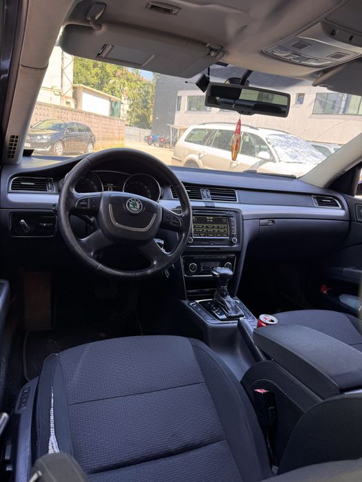 SKODA Superb 2009 — imagine 5