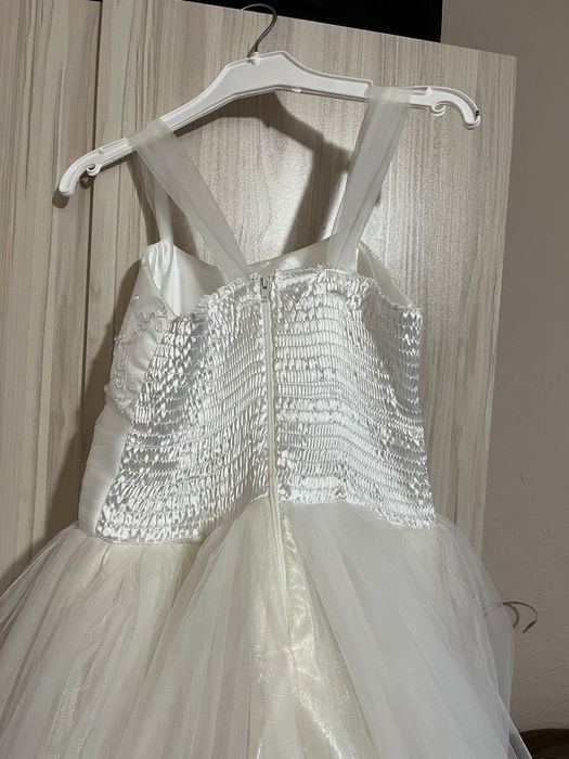 Рокля за кръщене или сватба