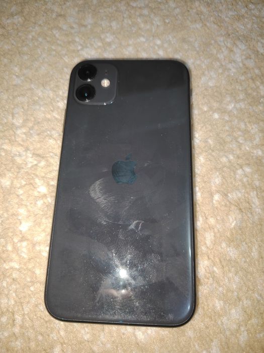 Продам IPhone 11 64гб