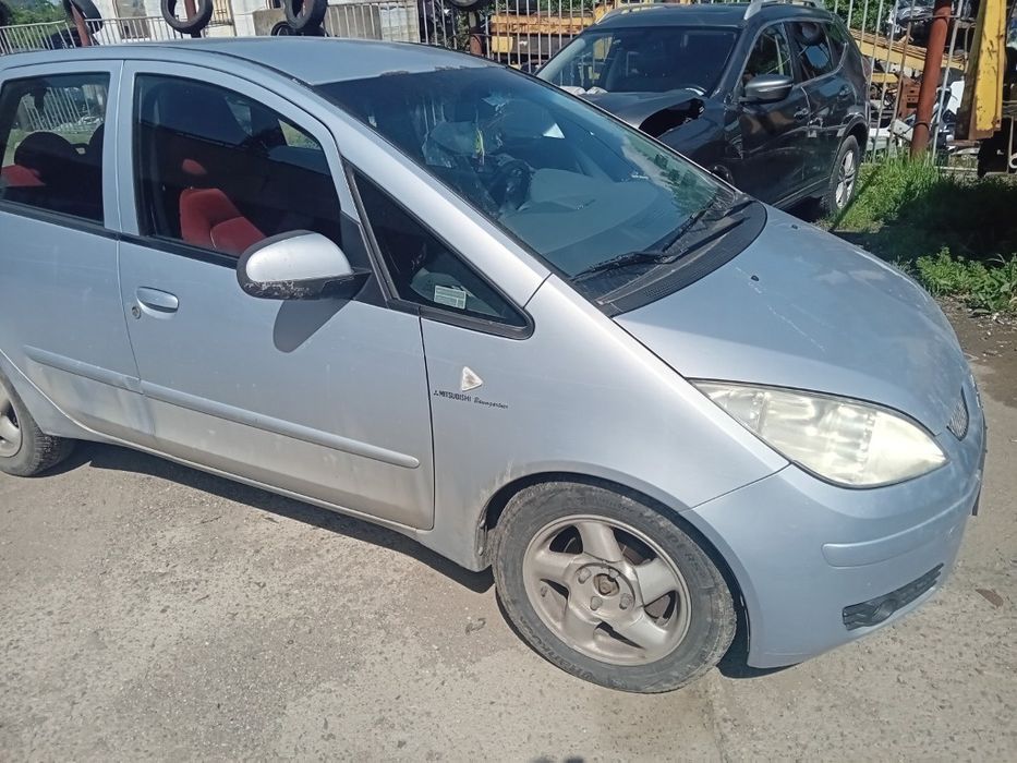Mitsubishi colt 1.3 климатик 2005г на части Мицубиши колт