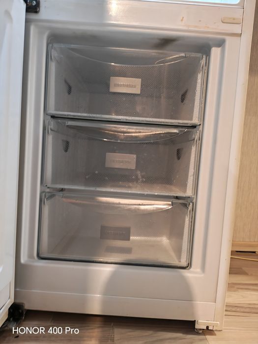 Хладилник с фризер Liebherr