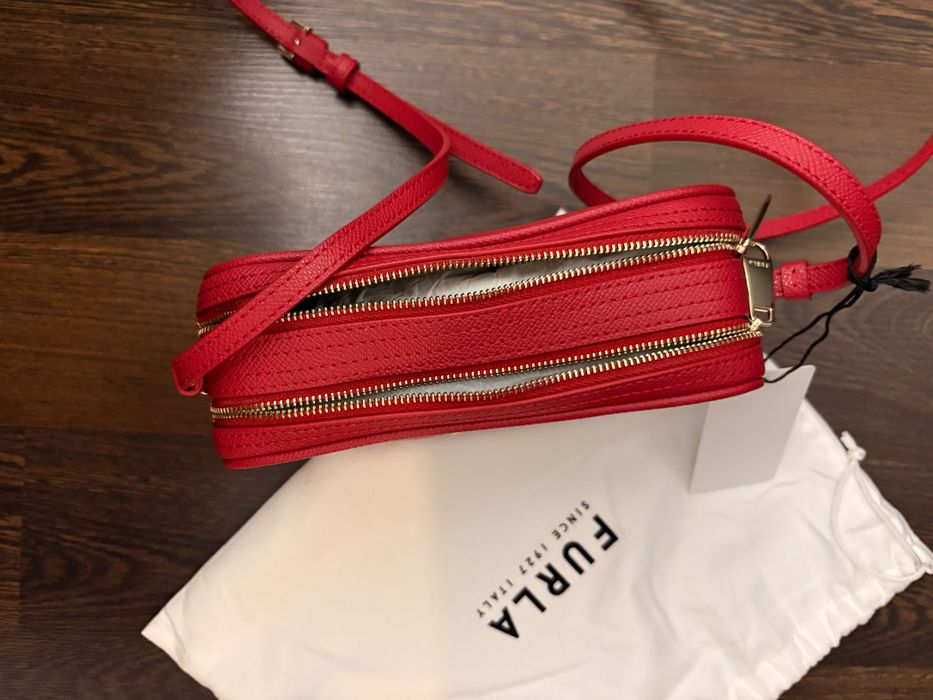 Дамски чанти Furla Marc Jacobs YSL Saint Laurent