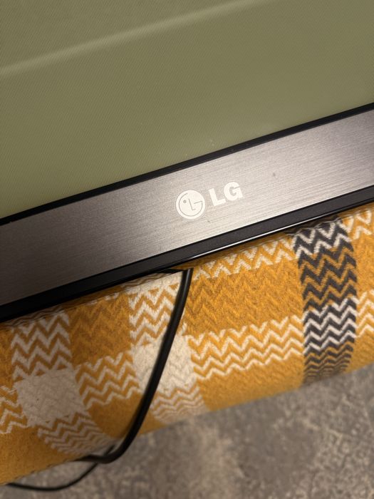 Телевизор плазменный