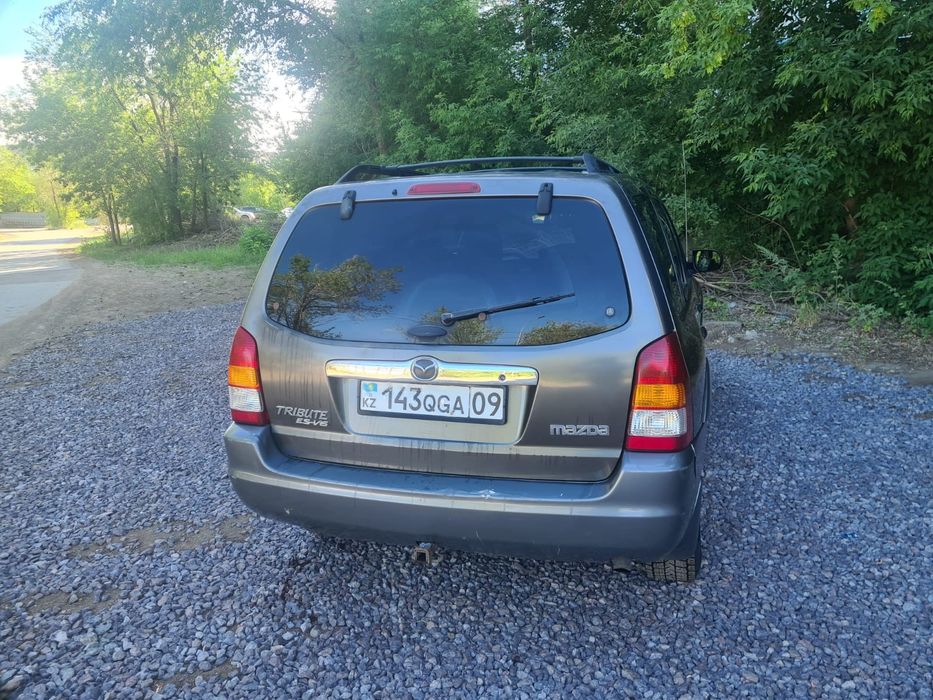 Mazda tribute продам