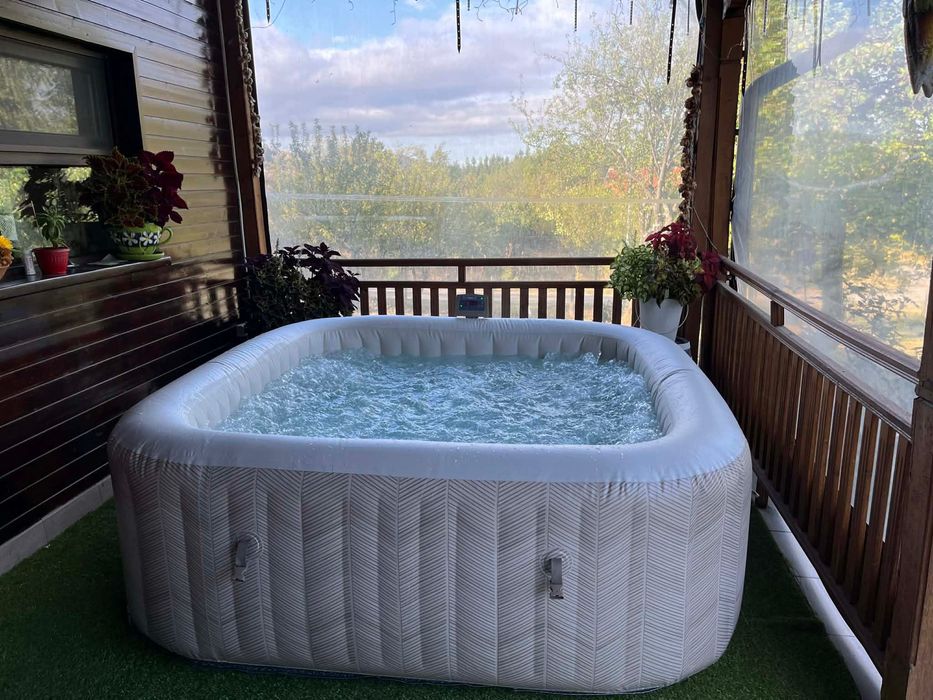 Джакузи INTEX Lay-Z-Spa