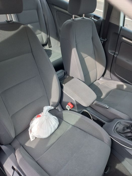 Vand Vw golf 5        .