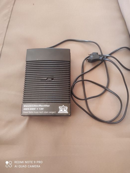 Изправител от 220 на 12 волта