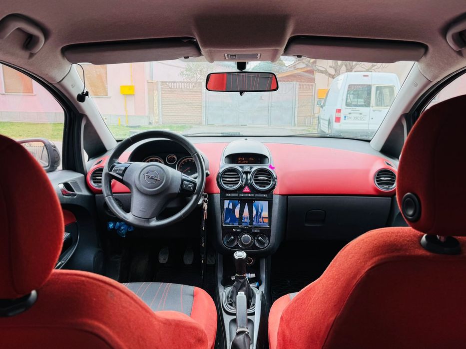 Vand Corsa D 1.2 benzina + Gpl Incalzire in volan