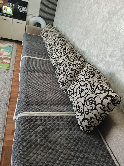 Диван продам срочно