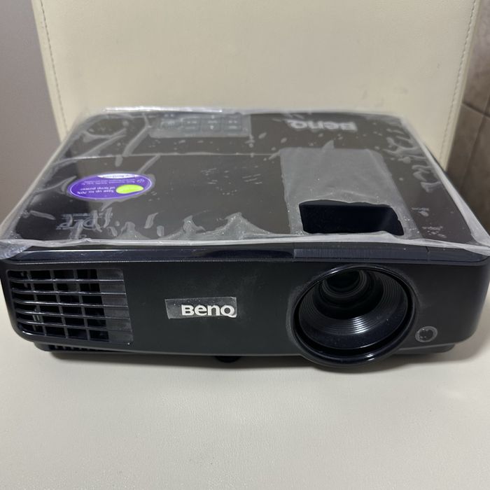 Videoproiector BENQ