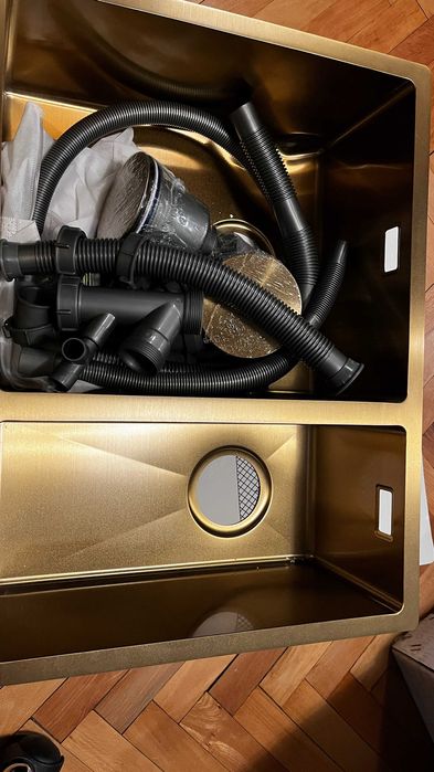 Кухненска мивка Lusso Cubo Brushed Gold Undermount 1.5 Kitchen Sink