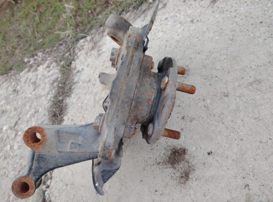 Ступица с цапфой