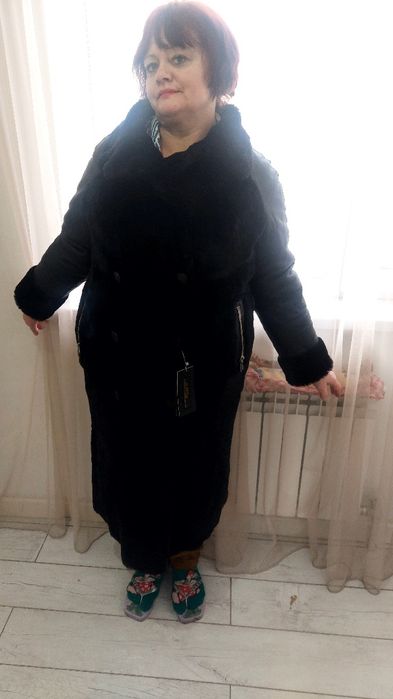 Дубленка,продам .Размер 6 XL.Оверсайз