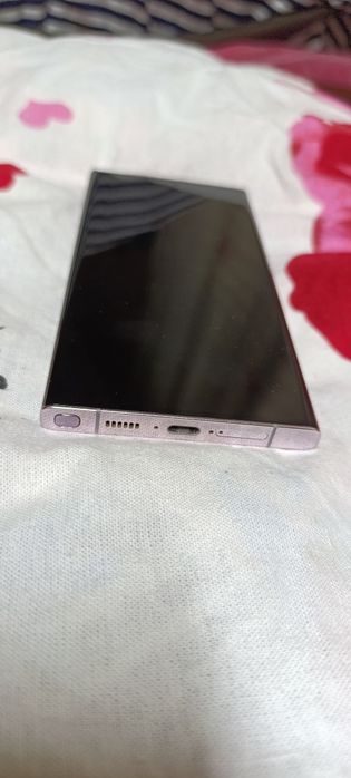 Продается телефон Samsung Galaxy S23 Ultra