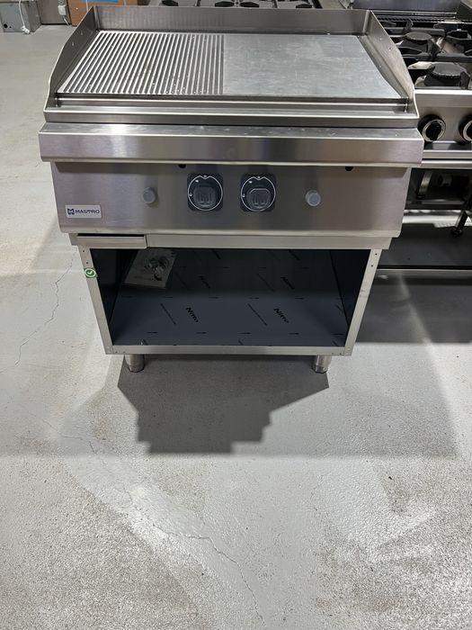 Gratar gaz striat - neted linia 700 Virtus Germania - suport - nou