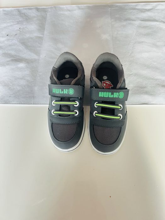 Детски светещи маратонки Spider man и детски маратонки Hulk