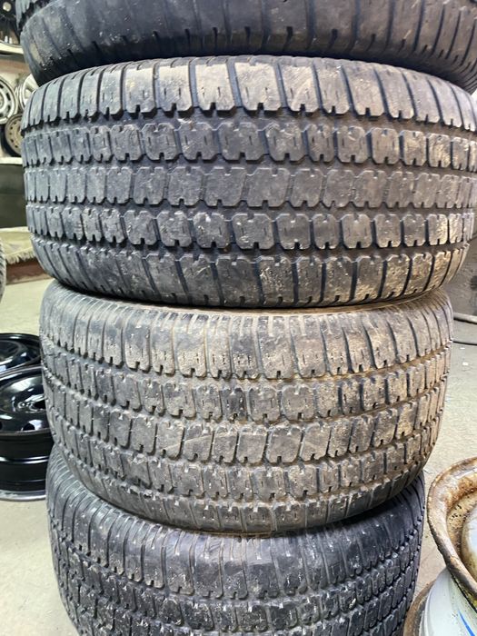 Резина на 15 275/60