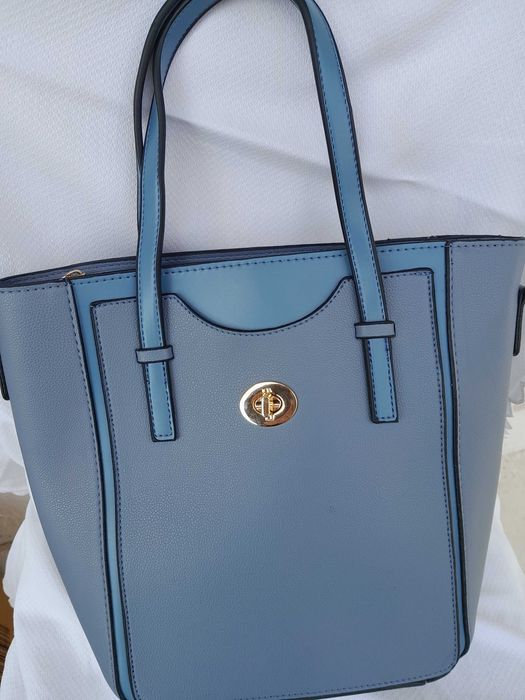 Неизползвана дамска чанта, синя