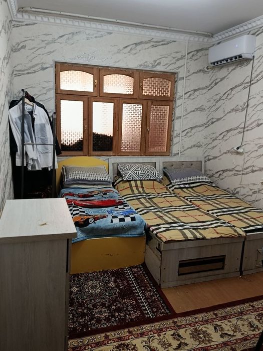 71 м², 2-комнатная на Сергели 5. С хорошим ремонтом. Балкон 2×6.