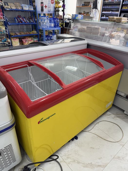 Морозильник продам