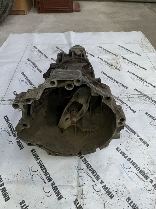 Коробка механика Ауди .