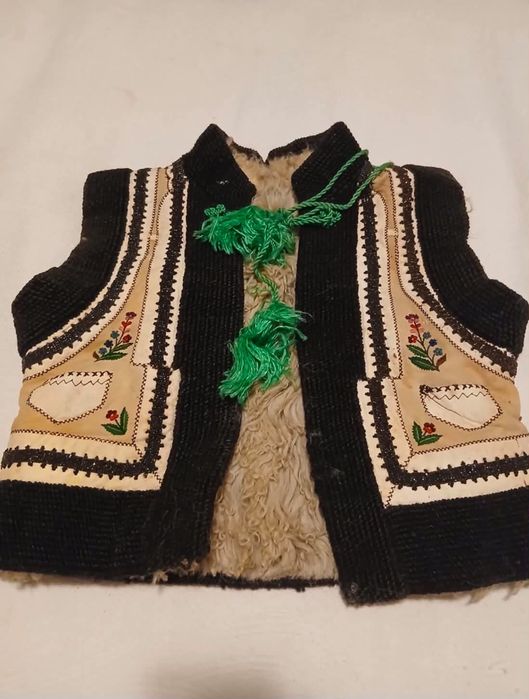 Vând Pieptar Tradițional vechi anii 1950-1970