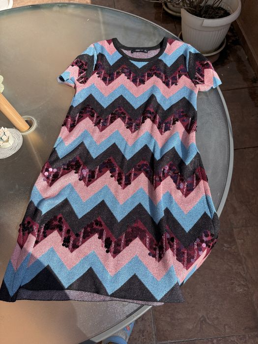 Рокля Stradivarius,Рокля Zara