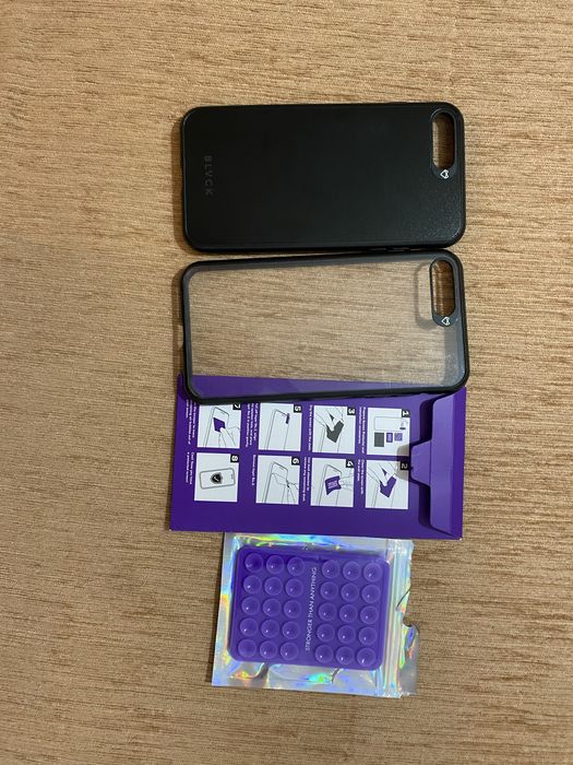 Vand 2 huse mobilfox pentru iphone 8 plus