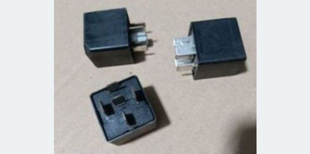 Relee  electrice