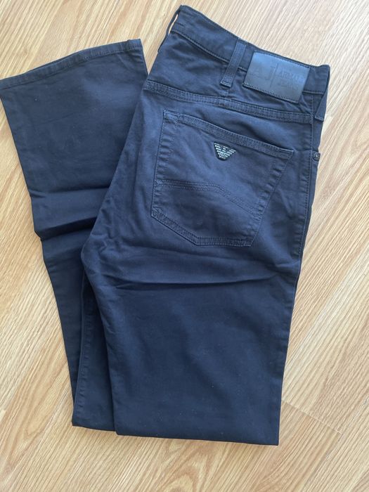 Blugi Armani jeans