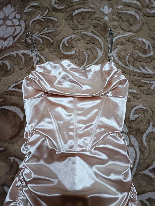 Vând rochie de seara eleganta