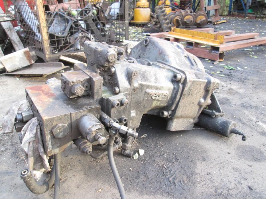 Reductor de excavator Atlas