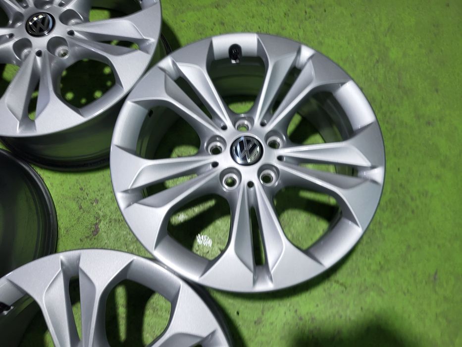 17 5x112 Vw Golf 5 6 7 atouran Caddy 5х112