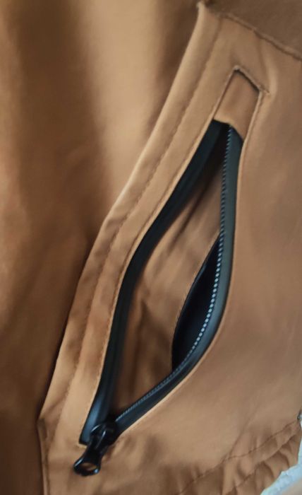 Продавам зимно яке Urban Classics размер S