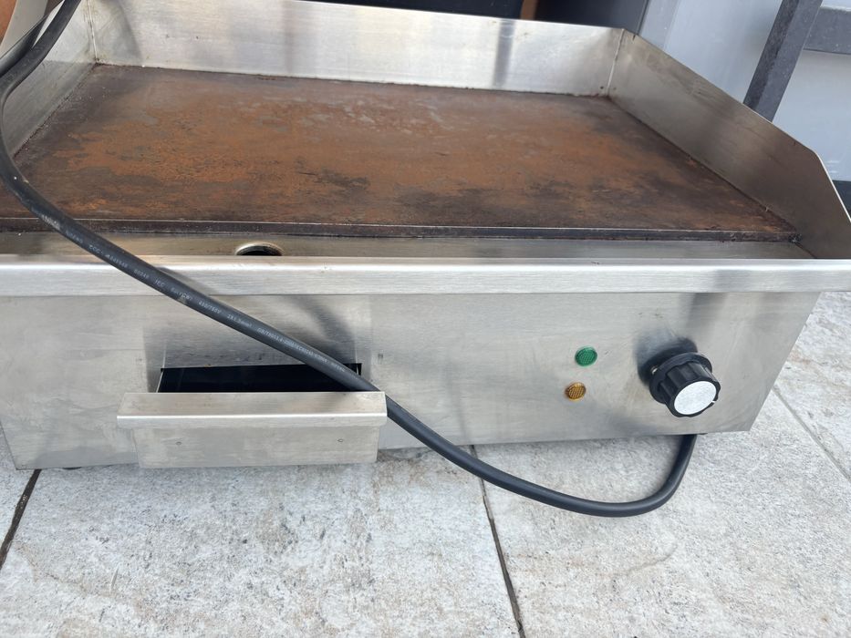 Vand gratar electric stare perfecta de functionare