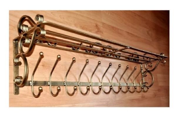 Вешалки из металла