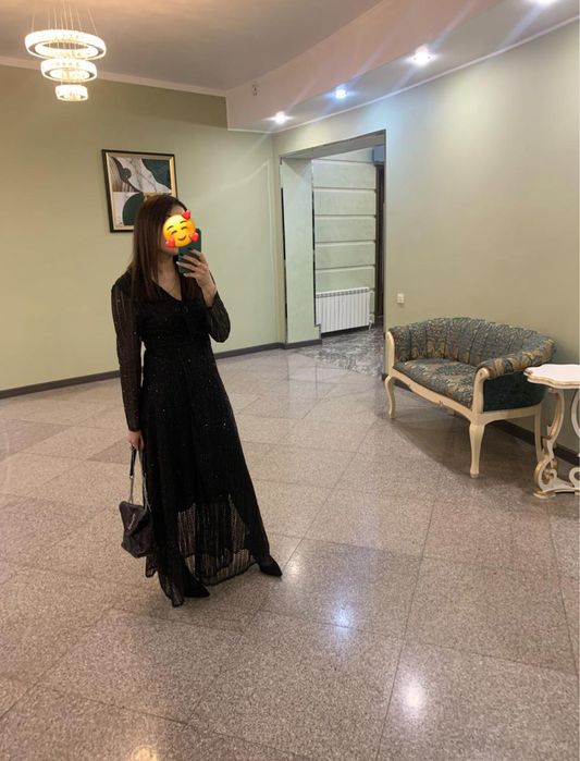 Нарядное платье для стильных девушек