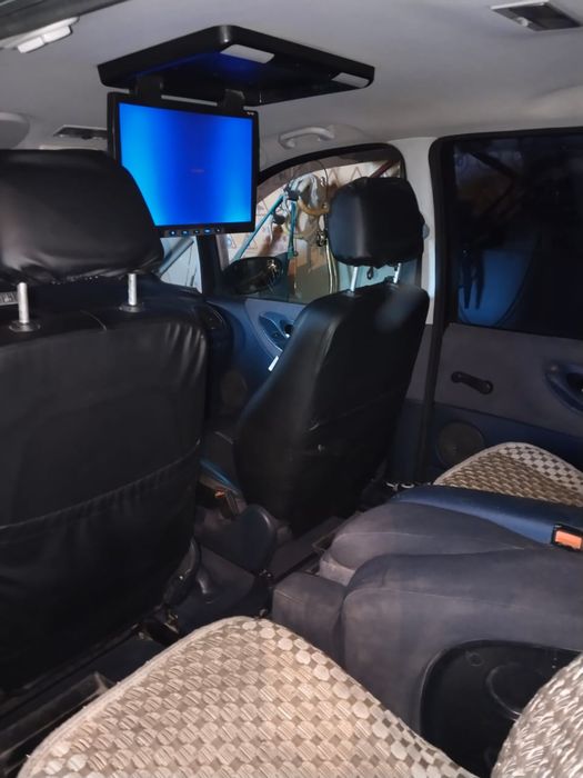 Форд Галакси 1998г.