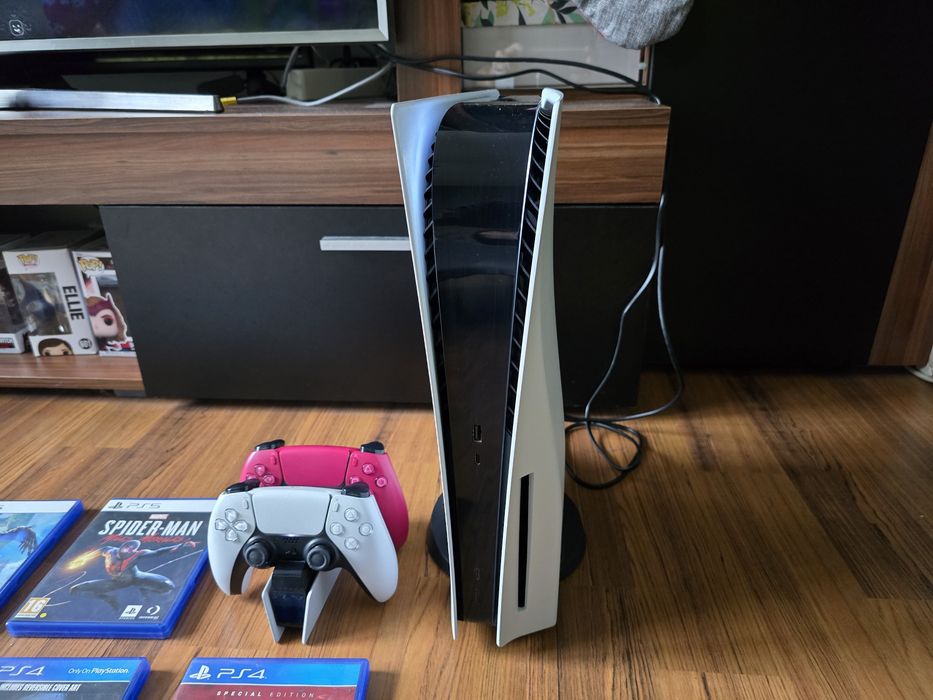 PlayStation 5 с допълнителен 1TB