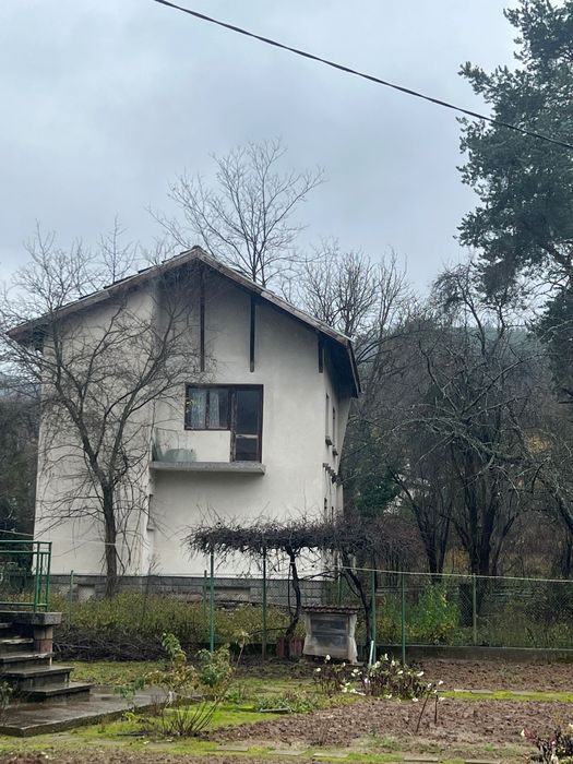 Продава се Къща в София, 7-ми 11-ти километър - 140 кв.м за 391 €/кв.м - Снимка #1