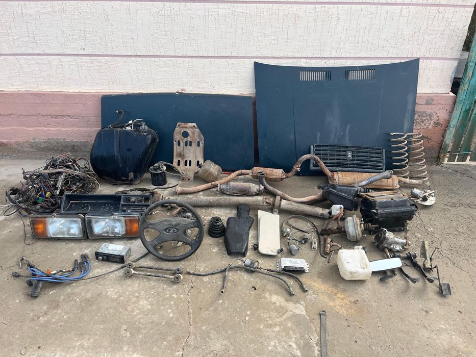 Ваз 2107(жигули) запчасть сатылады