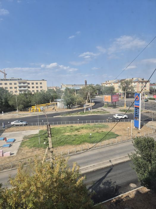 Продам 3комнатную возле Магнолия