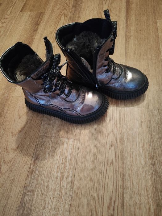 Зимние сапожки на девочку размер 29