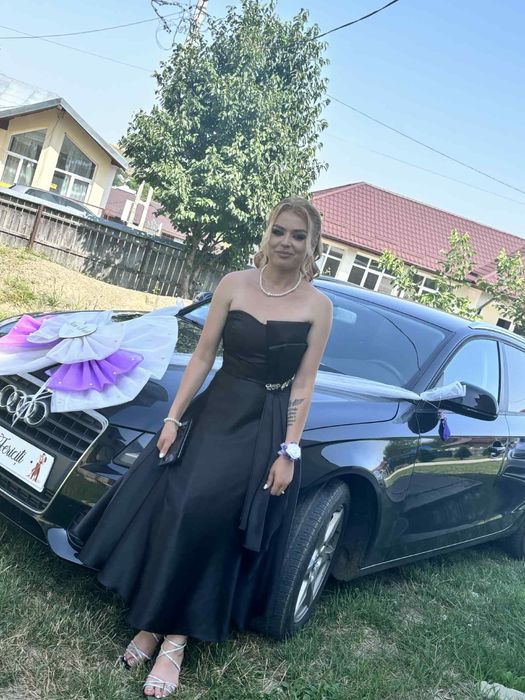 Rochie purtata cateva ore