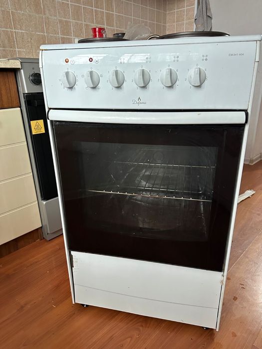 Электронный плита