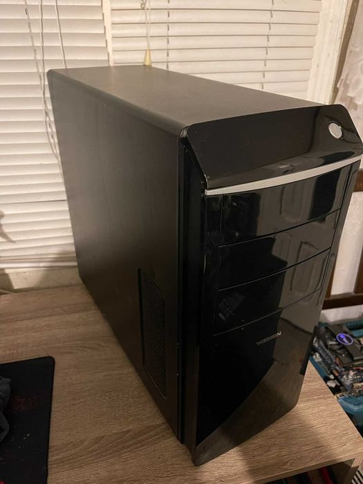 Unitate PC Light Gaming I7-4770 16GB RAM 3TB HDD AMD RADEON R5 310 2GB