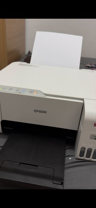 Imprimantă Epson EcoTank L3256, cu problemă la alimentarea hârtiei