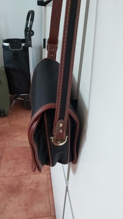 Ganta dama Lamonta,si samsonit